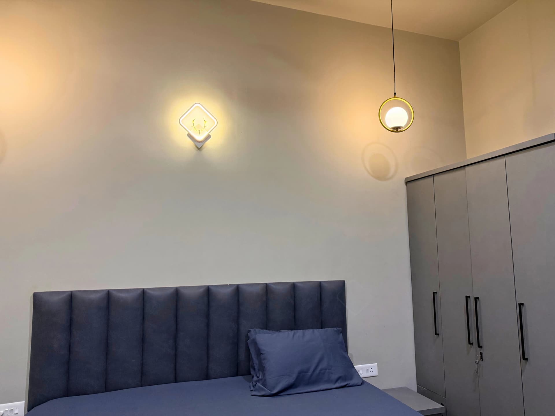 Third bedroom — ambient lighting